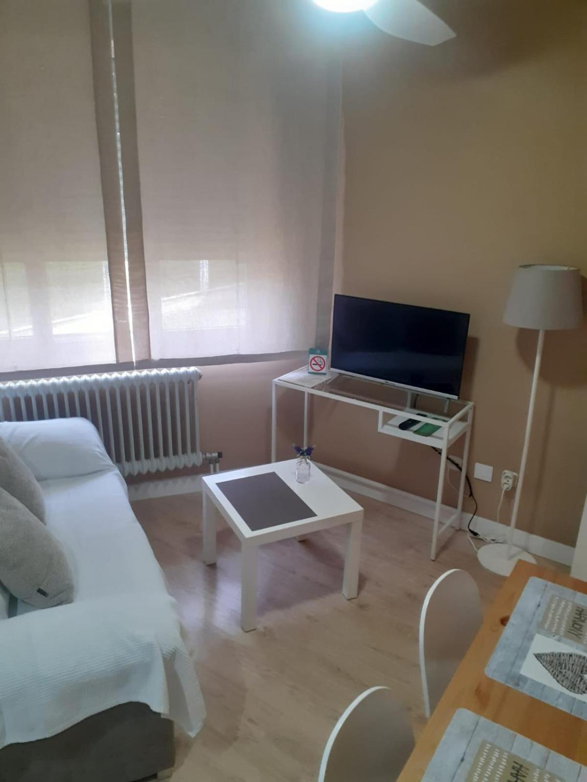 Casablanca Hotel Studios Санта Марта де Тормес Экстерьер фото